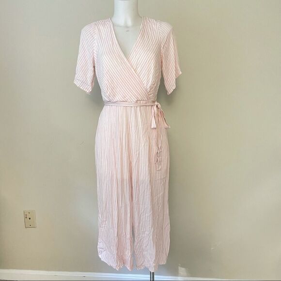 ROW•A Striped short sleeved tie front jumpsuit in pink/ white lined sz Small - Picture 1 of 8